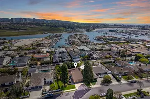 1208 Somerset, Newport Beach, CA 92660 - Photo 2