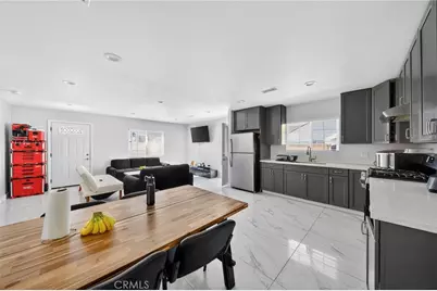 9151 Carl Ln, Garden Grove, CA 92844 - Photo 12