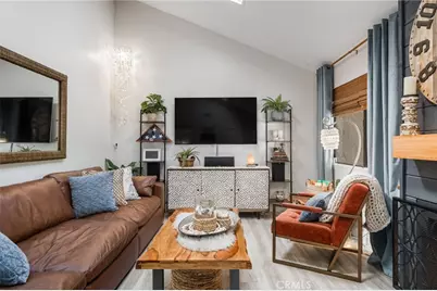 15 Big Dipper Court #24, Newport Beach, CA 92663 - Photo 4