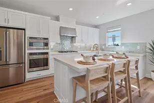 713 Guy Turner Dr, Camarillo, CA 93010 - Photo 2