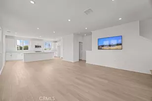 101 Laxore St, Anaheim, CA 92804 - Photo 2