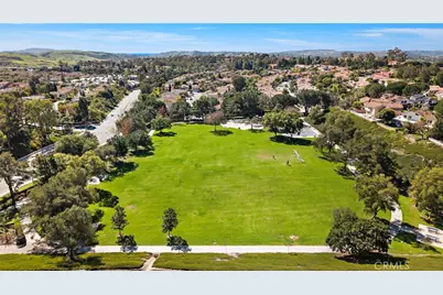 26469 Portola, Mission Viejo, CA 92692 - Photo 16