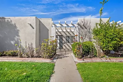 2005 Via Mariposa #B, Laguna Woods, CA 92637 - Photo 2