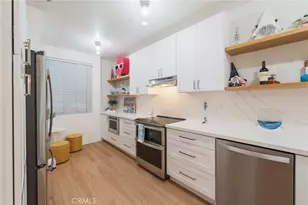 20371 Bluffside Cir, Huntington Beach, CA 92646 - Photo 4