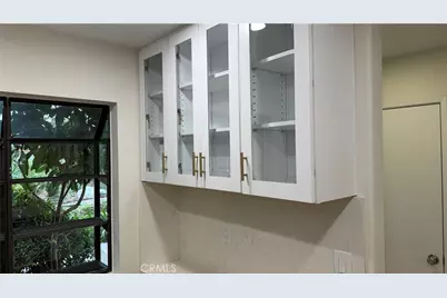 196 Pineview, Irvine, CA 92620 - Photo 6