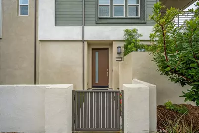 229 Chorus, Irvine, CA 92618 - Photo 2