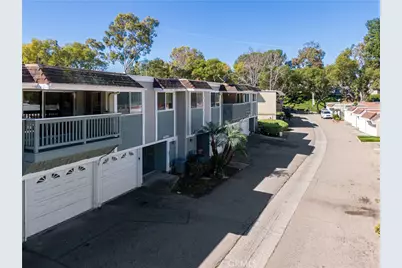 22482 Caminito Esteban, Laguna Hills, CA 92653 - Photo 34