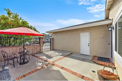 27271 Pinocha, Mission Viejo, CA 92692 - Photo 10