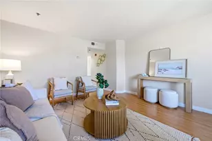 409 Utica D34, Huntington Beach, CA 92648 - Photo 2