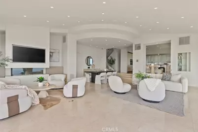 900 Gainsborough Drive, Laguna Beach, CA 92651 - Photo 16