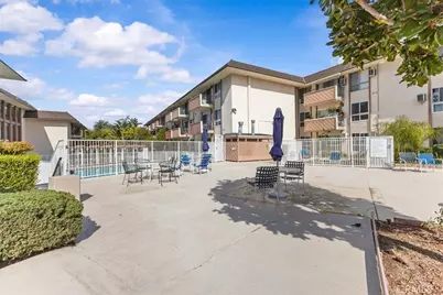 5585 E Pacific Coast Highway #171, Long Beach, CA 90804 - Photo 18