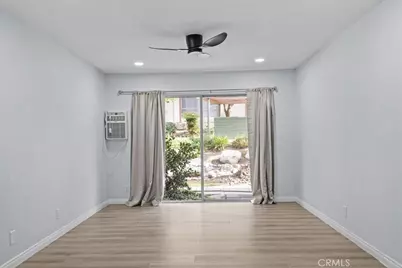 5585 E Pacific Coast Highway #171, Long Beach, CA 90804 - Photo 4