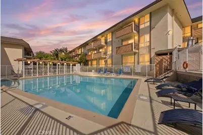 5585 E Pacific Coast Highway #171, Long Beach, CA 90804 - Photo 1