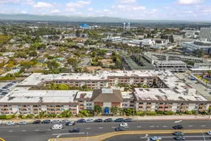 5585 E Pacific Coast Hwy, Long Beach, CA 90804 - Photo 28