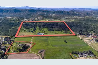 15300 Round Tree Road, Valley Center, CA 92082 - Photo 12