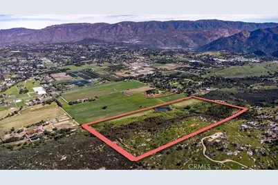 15300 Round Tree Road, Valley Center, CA 92082 - Photo 18