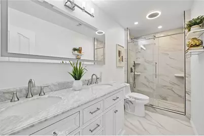 74 Linhaven, Irvine, CA 92602 - Photo 18