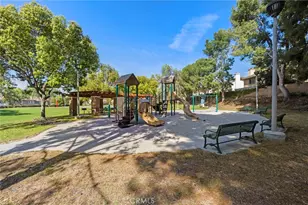 74 Linhaven, Irvine, CA 92602 - Photo 36