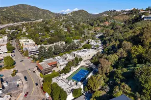 11687 Bellagio, Los Angeles, CA 90049 - Photo 46