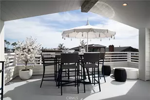 121 41st St, Newport Beach, CA 92663 - Photo 30