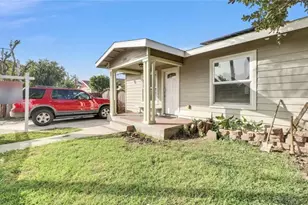 210 S Raitt, Santa Ana, CA 92703 - Photo 1