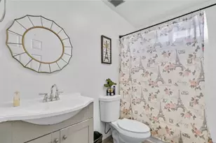 210 S Raitt, Santa Ana, CA 92703 - Photo 10