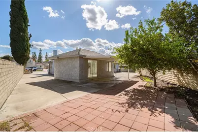 359 Addleman, West Covina, CA 91792 - Photo 18