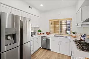 10889 Creekbridge Pl, San Diego, CA 92128 - Photo 24