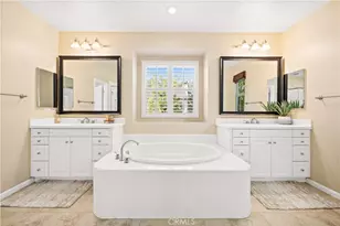 21 Fanpalm, Irvine, CA 92620 - Photo 30