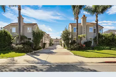 2421 E 16th #1, Newport Beach, CA 92663 - Photo 48