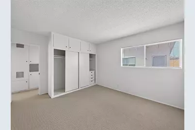 207 209 Baltimore Avenue, Huntington Beach, CA 92648 - Photo 10