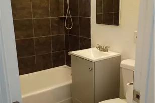 813 E Imperial, Los Angeles, CA 90059 - Photo 12