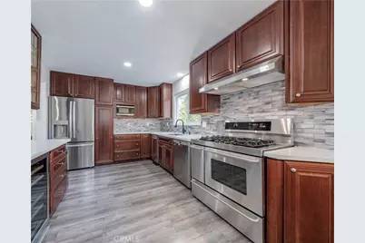 20872 Catamaran, Huntington Beach, CA 92646 - Photo 2