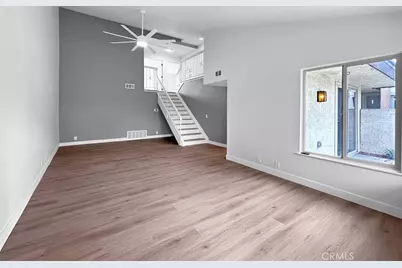 9948 Del Rio #98, Cypress, CA 90630 - Photo 8