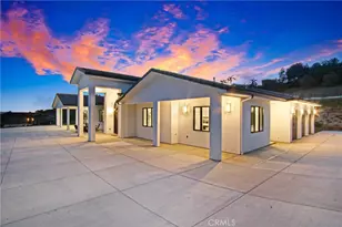 2027 Via Monserate, Fallbrook, CA 92028 - Photo 2