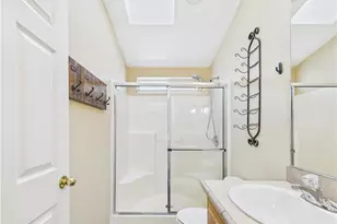 20701 Beach Blvd, Huntington Beach, CA 92648 - Photo 24
