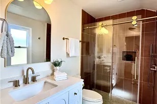 920 N Ford, Burbank, CA 91505 - Photo 38