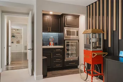 18162 Stratford Circle, Villa Park, CA 92861 - Photo 30