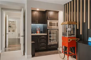 18162 Stratford Cir, Villa Park, CA 92861 - Photo 30