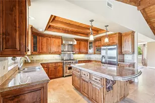 40000 Valle Vista, Murrieta, CA 92562 - Photo 8