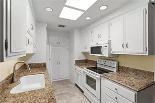 2156 E Via Mariposa, Laguna Woods, CA 92637 - Photo 14