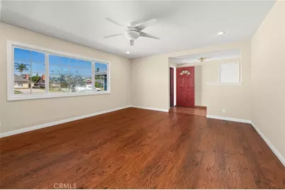 2750 E Diana Avenue, Anaheim, CA 92806 - Photo 8