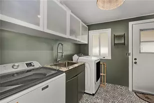 23301 Ridge Route Dr, Laguna Hills, CA 92653 - Photo 24