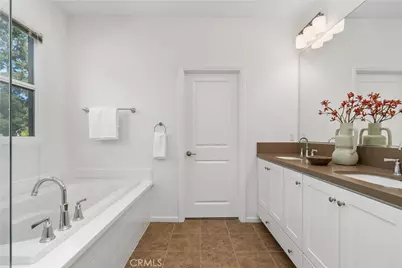 275 Rodeo #8, Irvine, CA 92602 - Photo 18