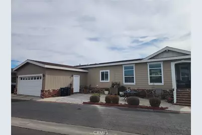 19361 Brookhurst, Huntington Beach, CA 92646 - Photo 2