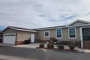 19361 Brookhurst, Huntington Beach, CA 92646 - Photo 2