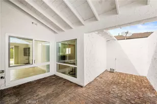 20761 Mission Ln, Huntington Beach, CA 92646 - Photo 8