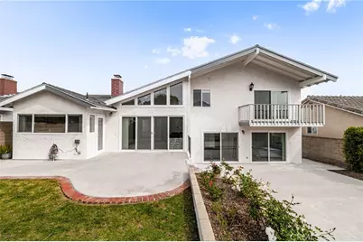 20761 Mission Ln, Huntington Beach, CA 92646 - Photo 36