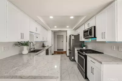 6 Whitecloud, Irvine, CA 92614 - Photo 14