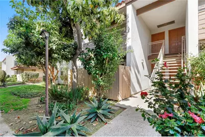 2501 W Sunflower Avenue #E16, Santa Ana, CA 92704 - Photo 2